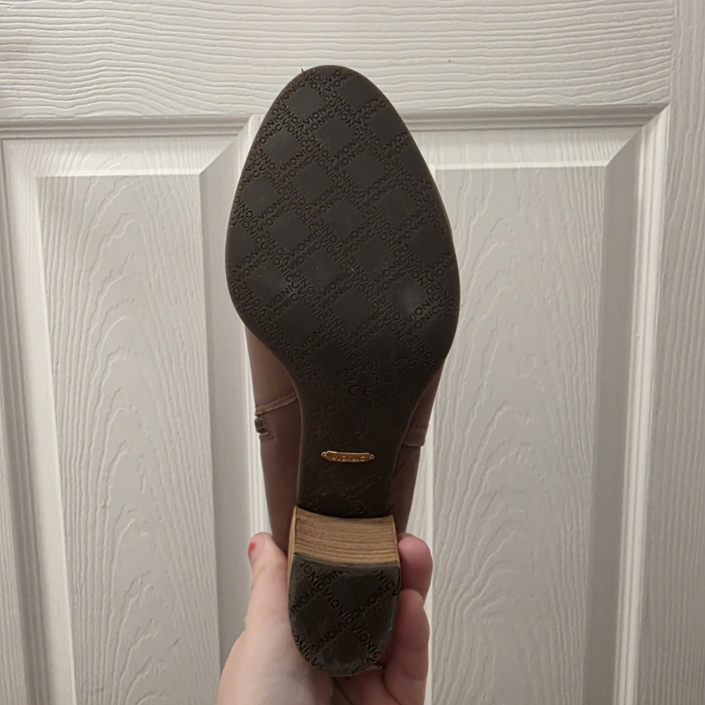 Vionic Brown Leather Block Heel Going Out Comfort Kennedy Ankle Boots Size 7.5 - Picture 7 of 8